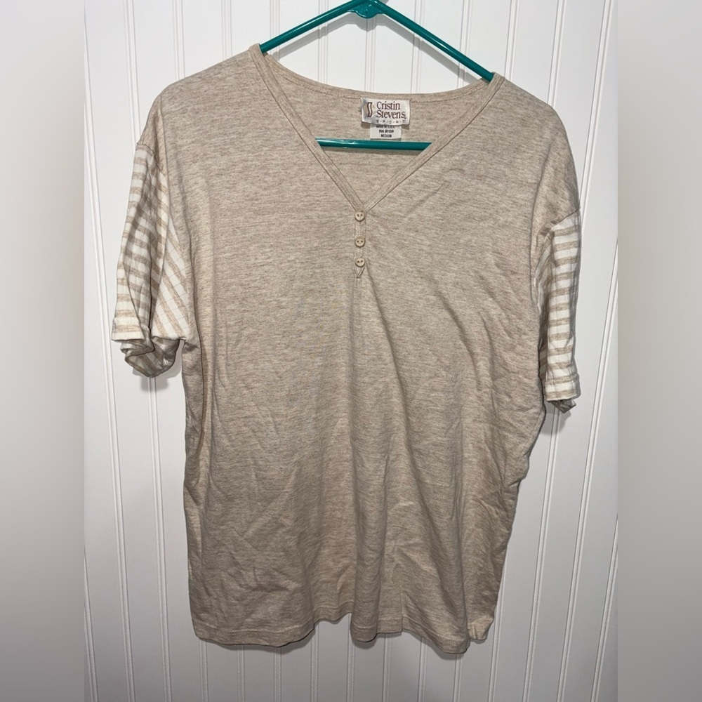 Vintage Cristin Steven’s Beige V-Neck T-Shirt with Striped Sleeves| Size Medium